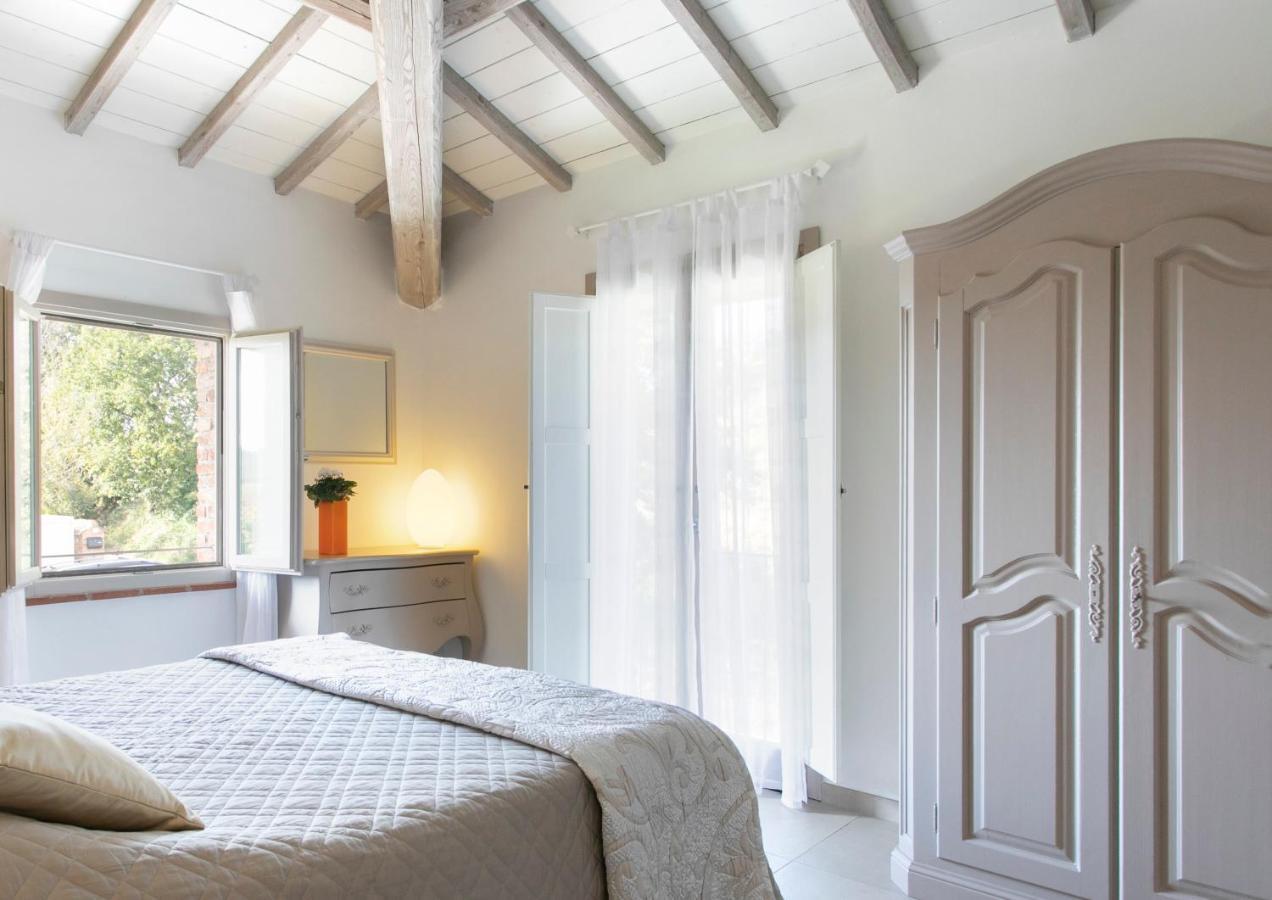 Fontelunga Hotel & Villas Pozzo  Екстер'єр фото