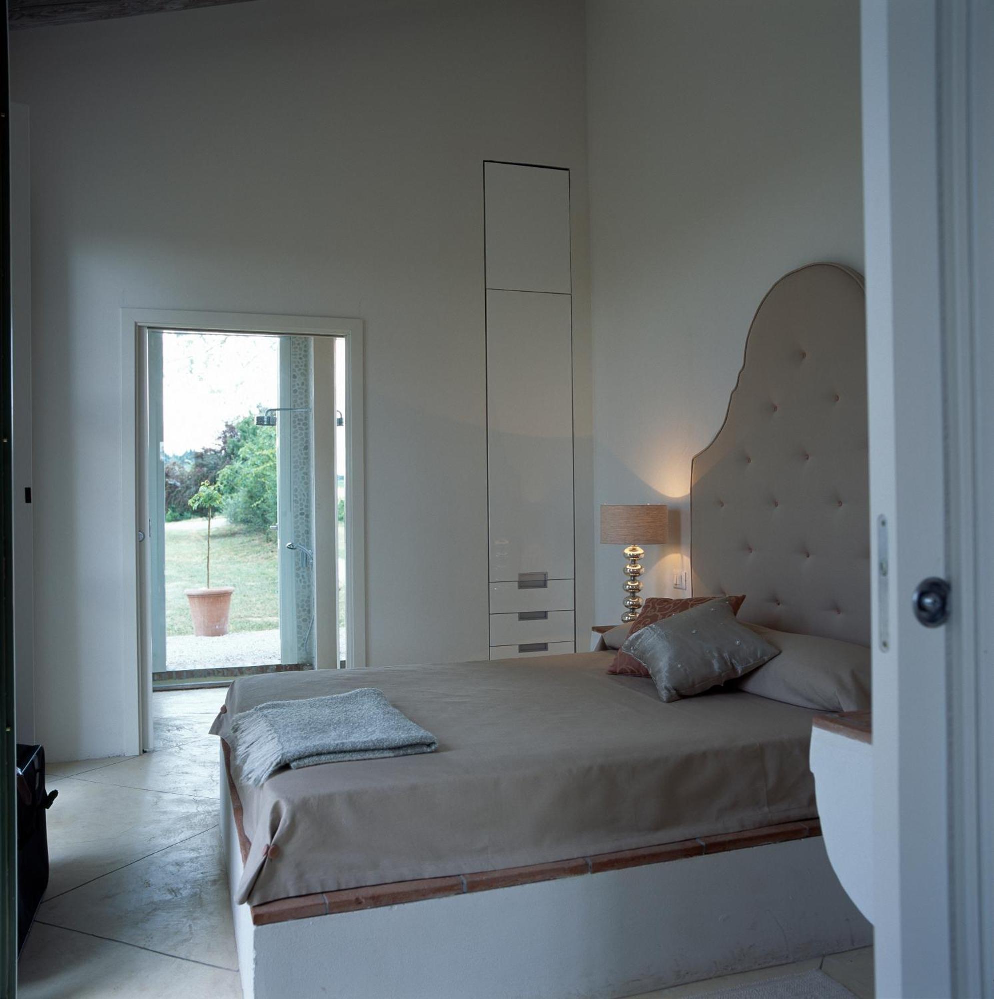 Fontelunga Hotel & Villas Pozzo  Екстер'єр фото