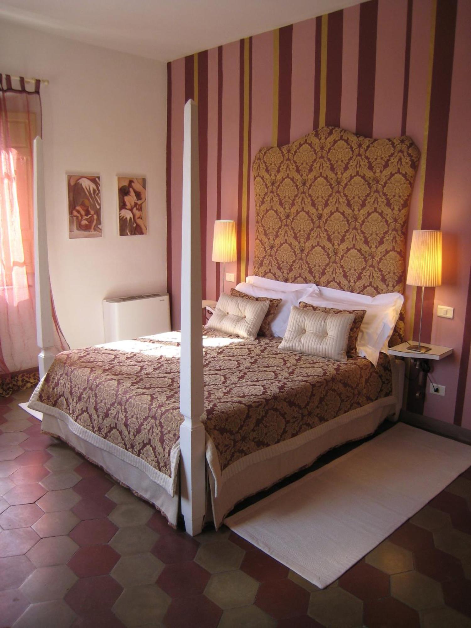 Fontelunga Hotel & Villas Pozzo  Екстер'єр фото