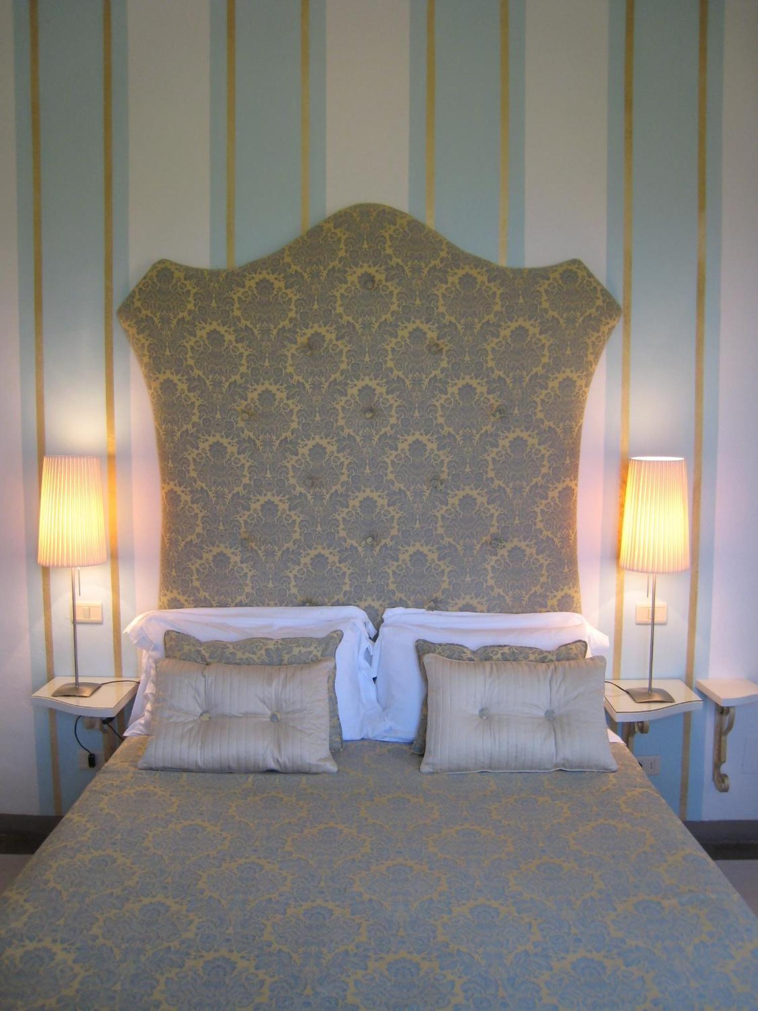 Fontelunga Hotel & Villas Pozzo  Екстер'єр фото